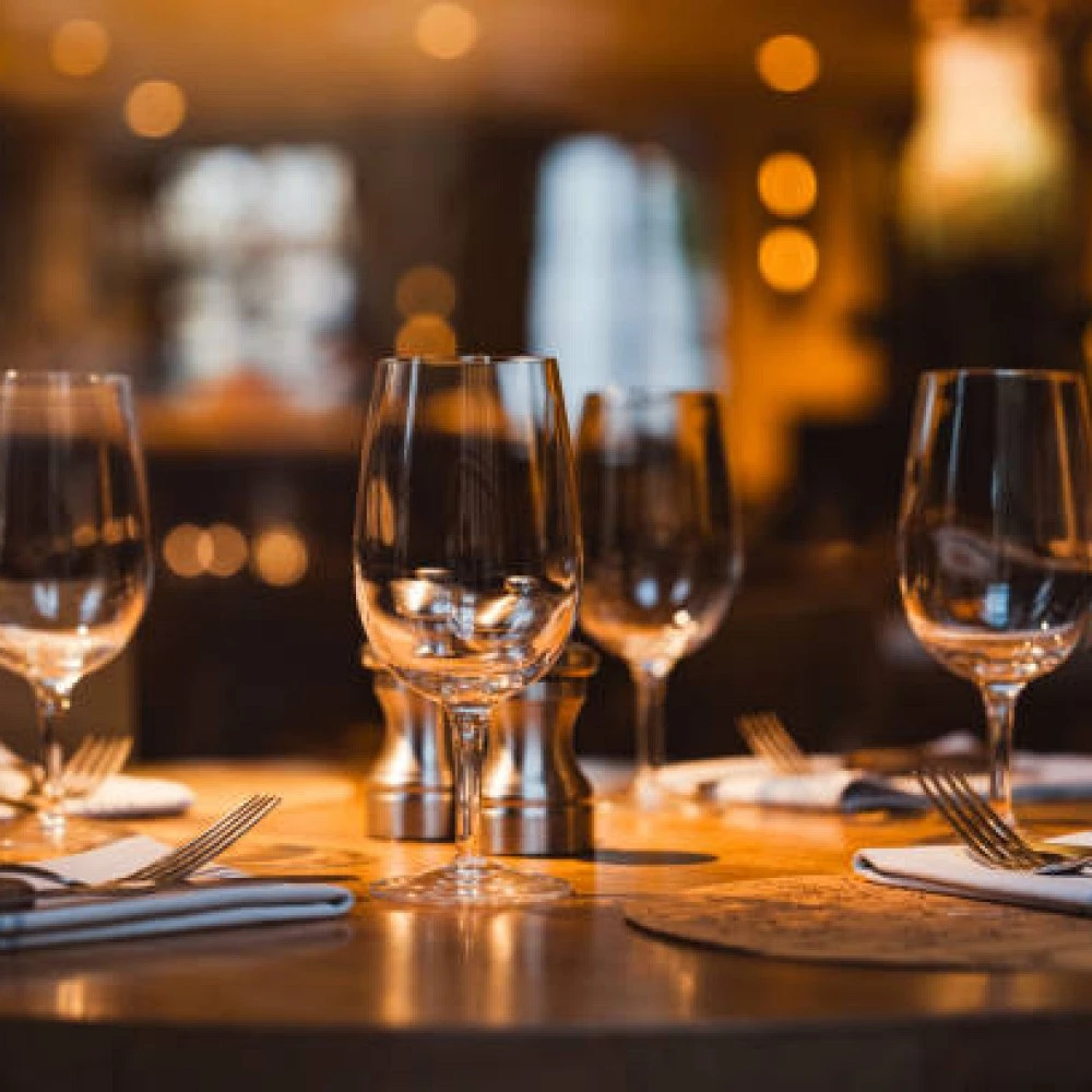 Comida O Cena Hispania (Precio Para 2 Personas) Comida O Cena Hispania (Precio Para 2 Personas)