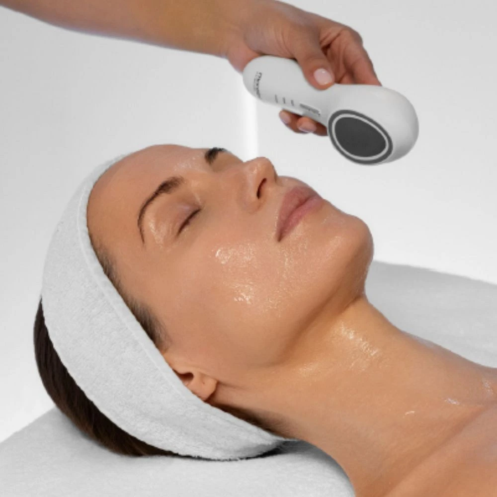 Experiencia Rejuvenecimiento Total Para Mamá | Facial Arûde + Head Spa